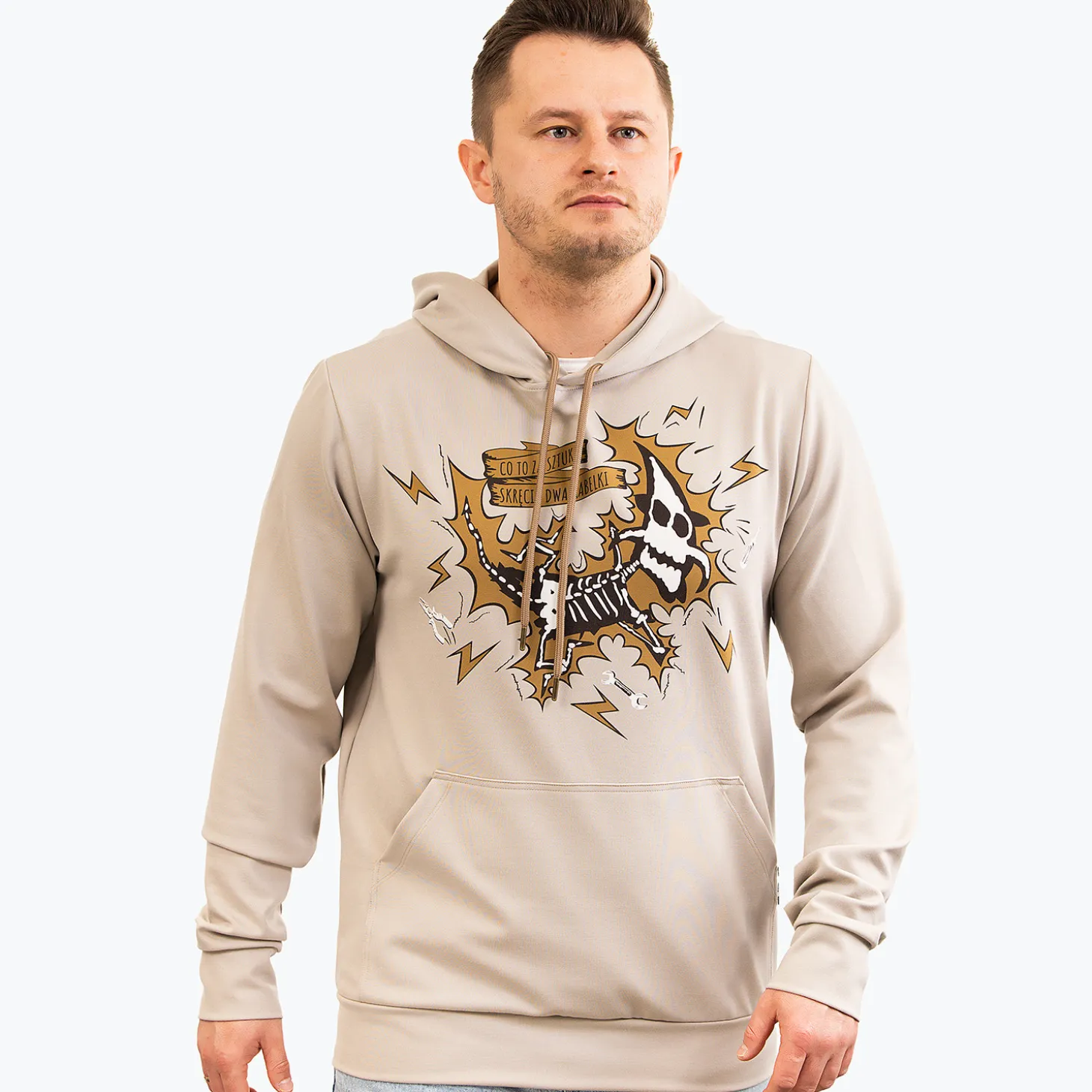 Bluza beżowa – Łecina – dwa kabelki